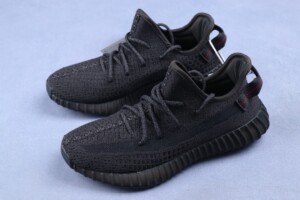 Adidas Yeezy 350 Boost V2 Negro