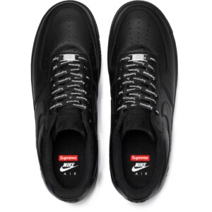 Nike Air Force Negro X Supreme