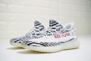 Adidas Yeezy 350 Boost V2 Zebra