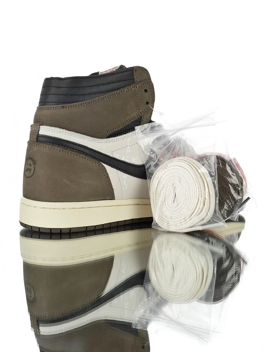 Air Jordan 1 x Travis Scott - Immagine 3