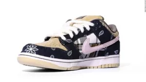 Nike SB Dunk Low Travis Scott