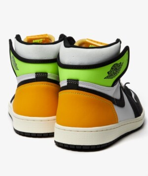 Air Jordan 1 Retro High White Black Volt University Gold