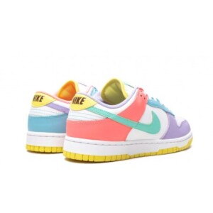 Nike Dunk Low Easter