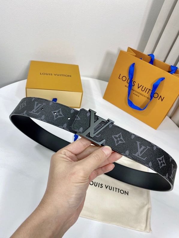 Cinturón Louis Vuitton Negro “Classic Patron”