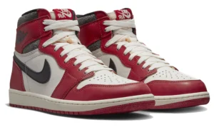 Air Jordan 1 «Lost and Found»