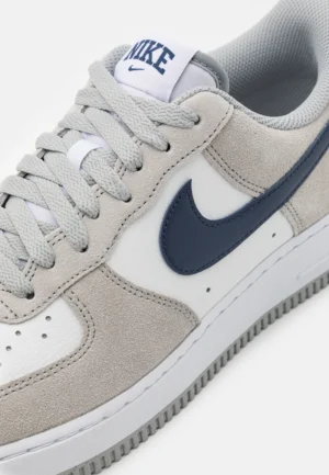 Nike Air Force 1 «Light Smoke Grey Midnight Navy»