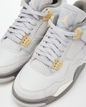 Air Jordan 4 «SE Craft Photon Dust»