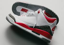 Air Jordan 3 “Fire Red”