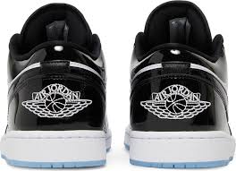 Air Jordan 1 Low «Concord»