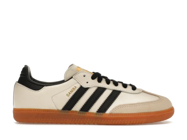 Adidas Samba OG crema de color crema y detalles de color negro con la suela de goma marrón claro